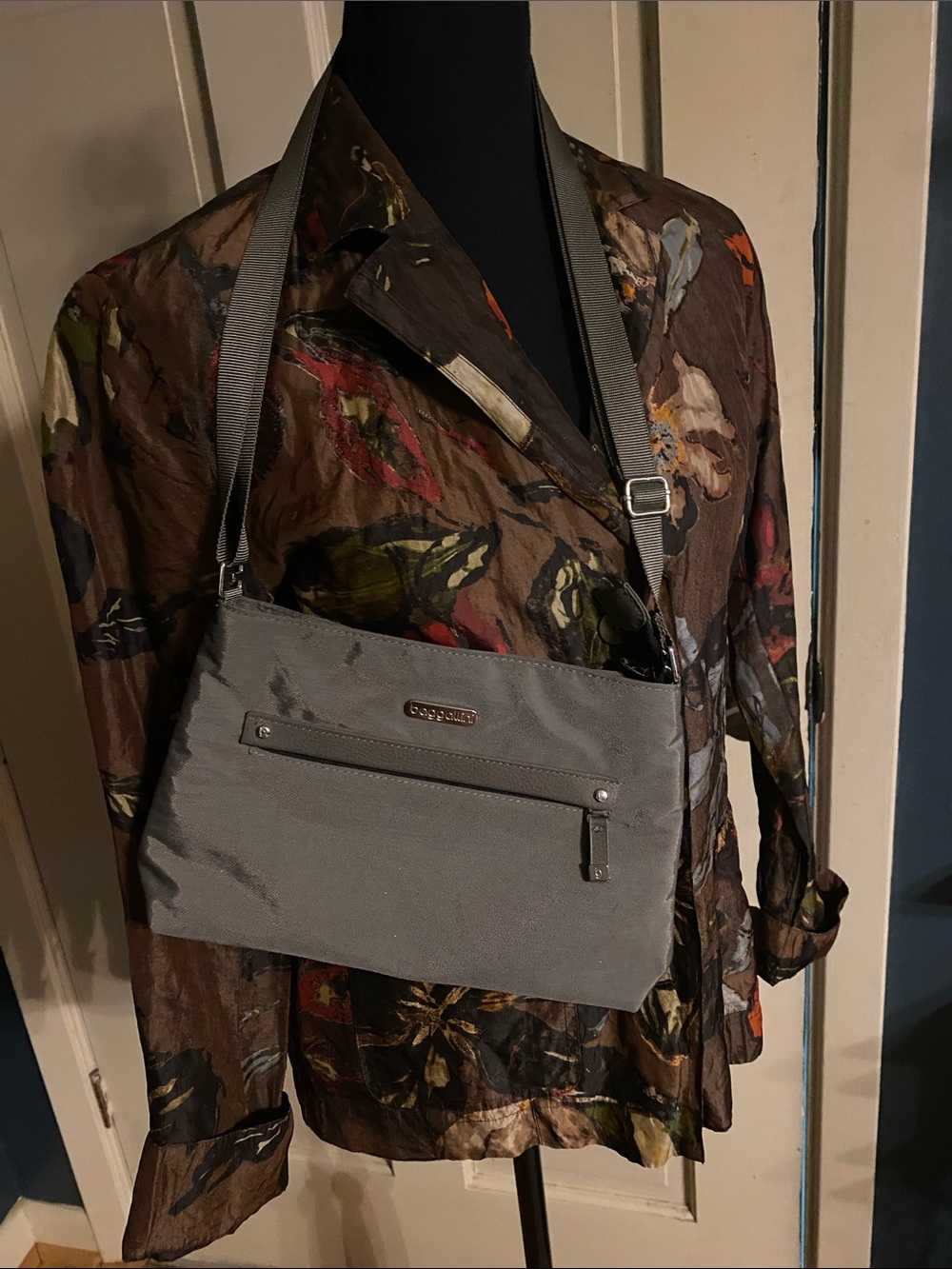 Baggallini Gray Nylon Crossbody Bag